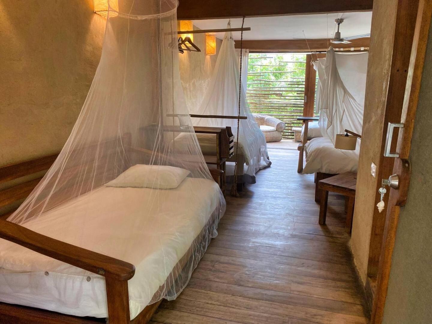 Eco Lodge Mancora Exterior photo